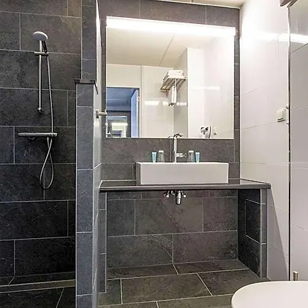 Western Amsterdam Airport Otel
