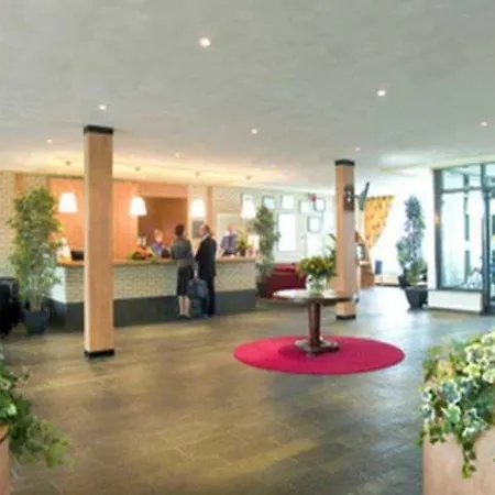 ホテル ベスト ウエスタン プラス アムステルダム エアポート ﾎｰﾌﾄﾞﾛｰﾌﾟ