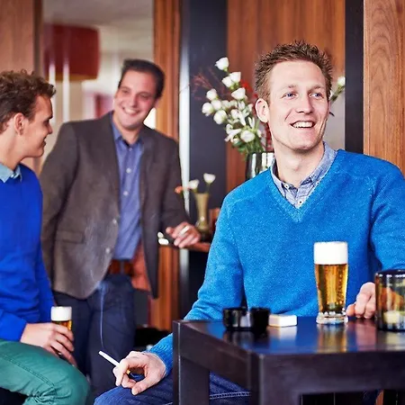 Western Amsterdam Airport Otel 4*