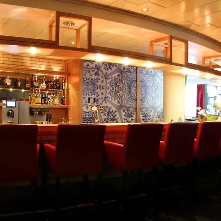 ベスト ウエスタン プラス アムステルダム エアポート ﾎｰﾌﾄﾞﾛｰﾌﾟ