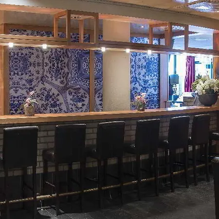 Western Amsterdam Airport 4*