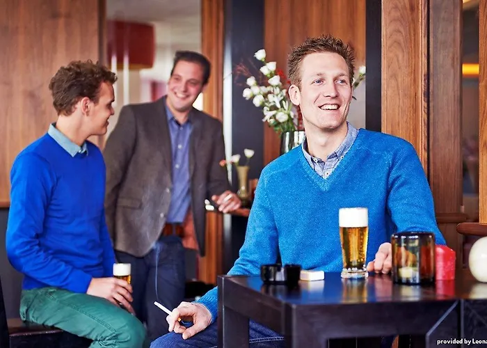 Western Amsterdam Airport Hotel 4*